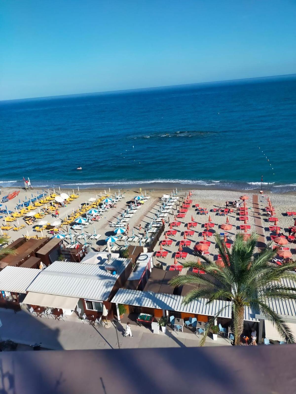 Ca Degli Ulivi Hotel Finale Ligure Exterior photo